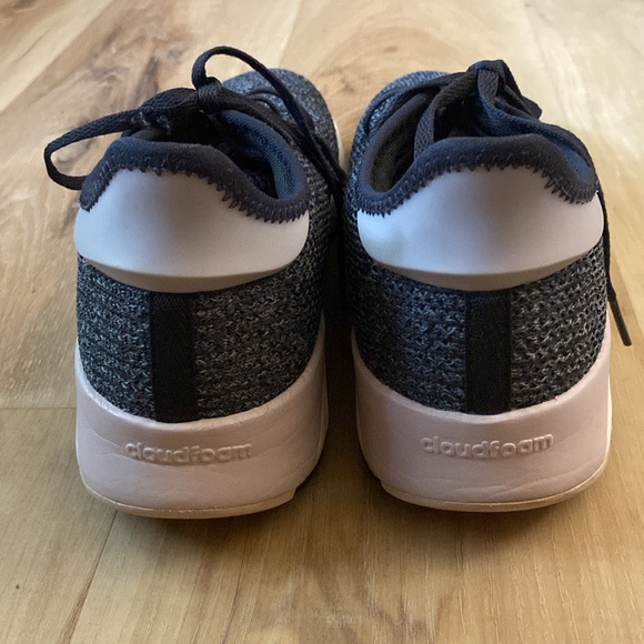 Adidas Cloudfoam Sneakers - Picture 2 of 5